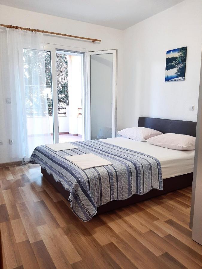 Apartmani I Soba Andrijasevic 马卡尔斯卡 外观 照片