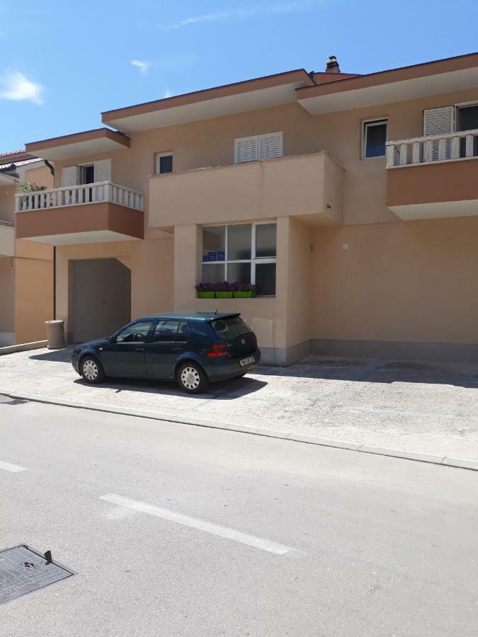 Apartmani I Soba Andrijasevic 马卡尔斯卡 外观 照片